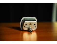 Vespa VNA / VNB Speedometer – 60 MPH Cream Face Red Numbers